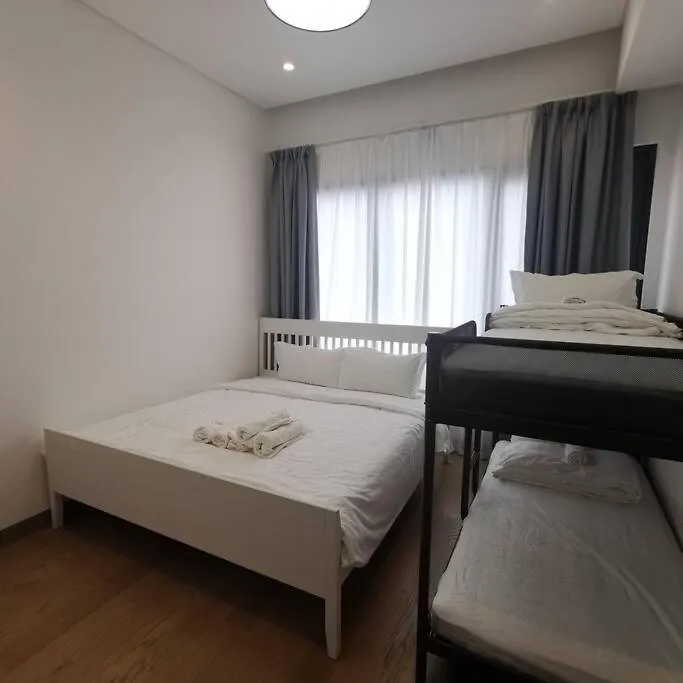 Apartment Bukitbintang-Klcc-Pavilion-2-12Pax-Infinitypool-Netflix-Balcony-Superfastinternet Kuala Lumpur Malaysia