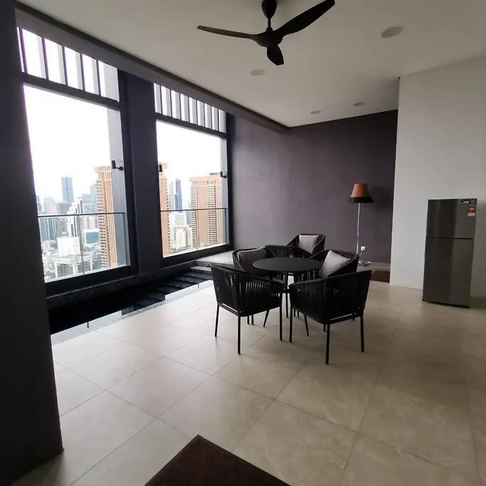 Apartment Bukitbintang-Klcc-Pavilion-2-12Pax-Infinitypool-Netflix-Balcony-Superfastinternet Kuala Lumpur
